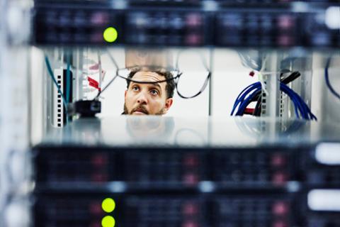 Go to article How to Become a Network Engineer