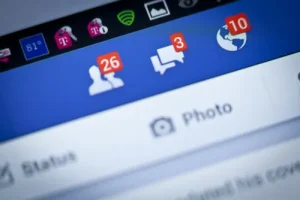Facebook Hackathon as a Traveling Recruiting Show