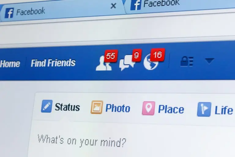 social media notification bar